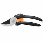 nuzky-zahradni-dvoucepelove-fiskars-p121.jpg